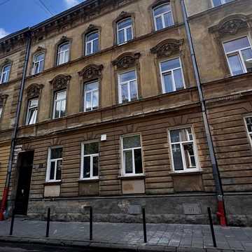 Івана Вагилевича вул., 5