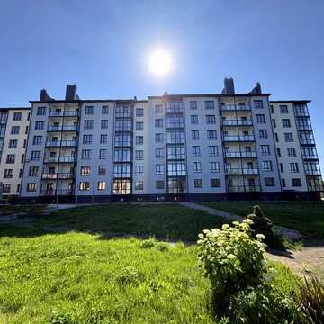 Соборна, 87