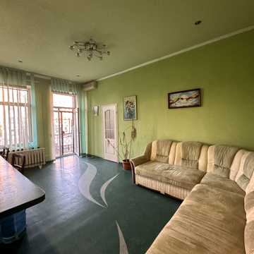 Лесі Українки просп. (Пушкіна), 10