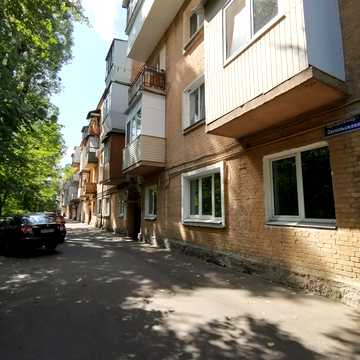 Митрофана Довнар-Запольського вул., 3/1