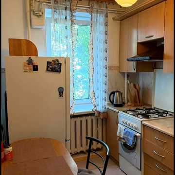Генерала Безручка вул., 5а