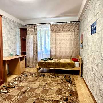 Чорних Запорожців вул. (Петра Запорожця), 14