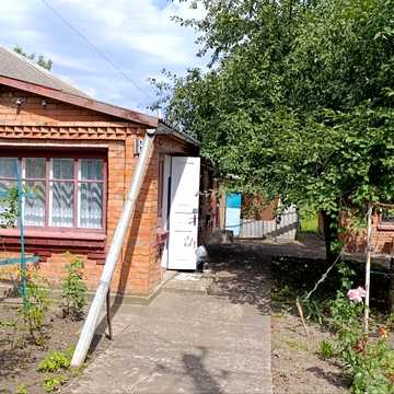 Зенітний пров., 18