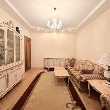 Михайла Грушевського вул., 34-А