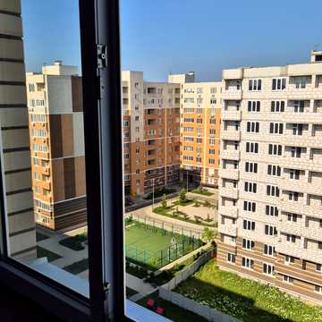 Захисників України вул. (1-го Травня), 40-Б