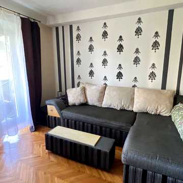 Петра Ніщинського вул., 6