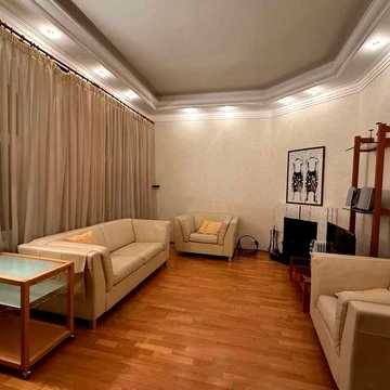 Архітектора Городецького вул., 9