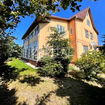 Білоцерківська, 37