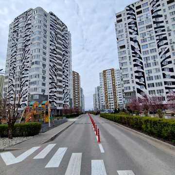 Павла Чубинського вул., 7