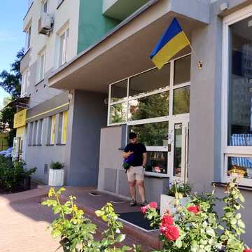 Феодосійська вул., 2-Л