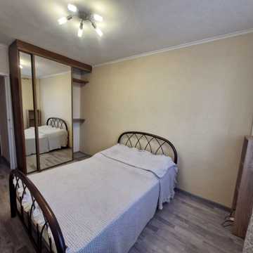 Незалежності вул. (Армійська), 8в