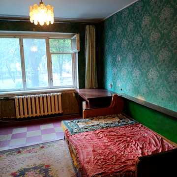 Добровольців пров., 6