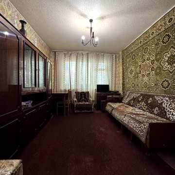 Борщагівська вул., 8