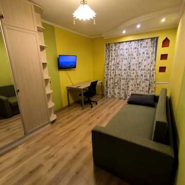 Троїцько-Кирилівська вул. (Олексія Терьохіна), 6
