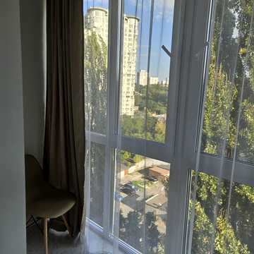 Кавказька вул., 13