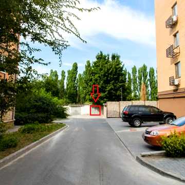 Незалежності вул. (Титова), 26