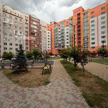 Гайова вул., 8