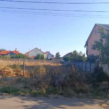Зелена вул.