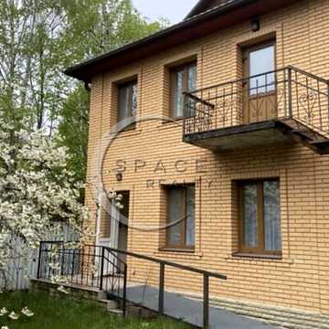 Лугова, 20Б