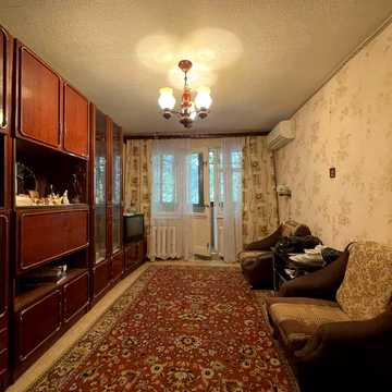 Академіка Філатова вул., 23
