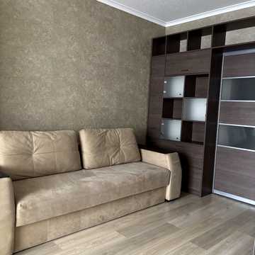 Староміська вул., 52а