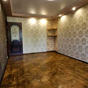 Університетський просп. (Гагаріна), 73