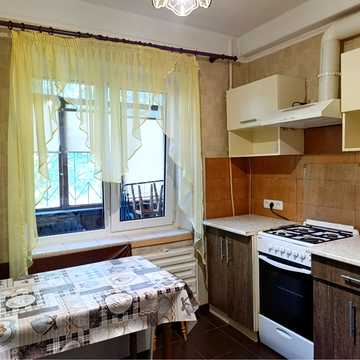 Міста Шалетт вул., 3