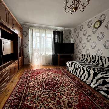 Харківська вул., 12