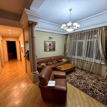 Садова 21