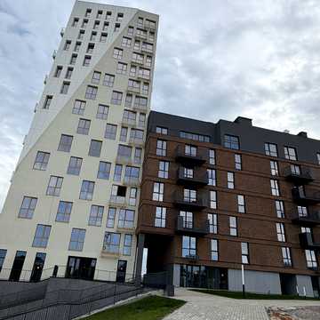 Василя Щурата вул., (Будинок 7)