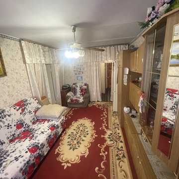 Біла вул., 82