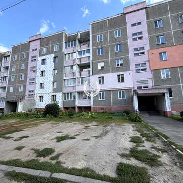 Миру вул., 45