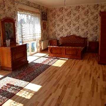 Виноградна вул.