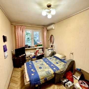Академіка Філатова вул., 33а