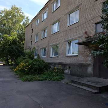 Лісоводів вул., 8