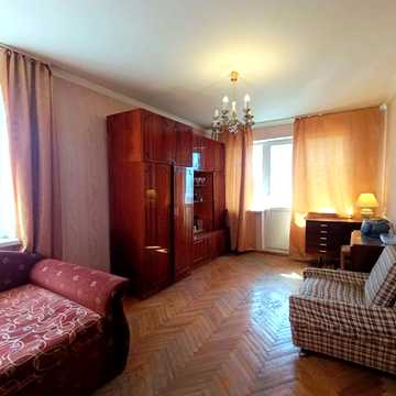 Вацлава Гавела бульв. (Івана Лепсе), 40