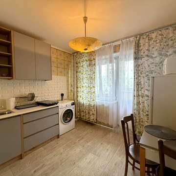 Митрополита Василя Липківського вул. (Урицького), 32