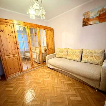 Червоної Калини просп. (Володимира Маяковського), 40