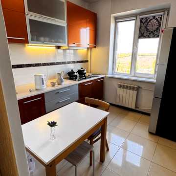 Кулика і Гудачека вул. (Макарова), 4