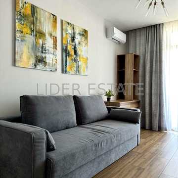 Університетська вул., 25
