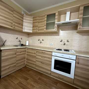 Софії Русової вул., 7