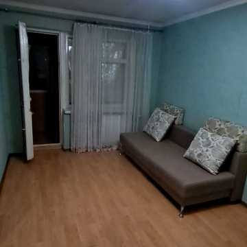 Михайла Котельникова вул., 7