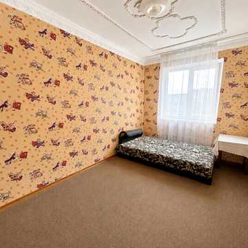 Келецька вул., 64