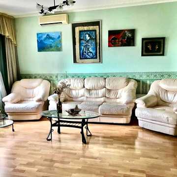Бориса Гмирі вул., 1-А/4