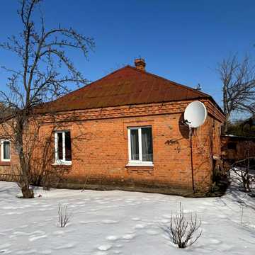Героїв Крут вул. (Комунарів), 12