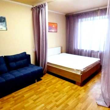 Набережна Перемоги вул., 118