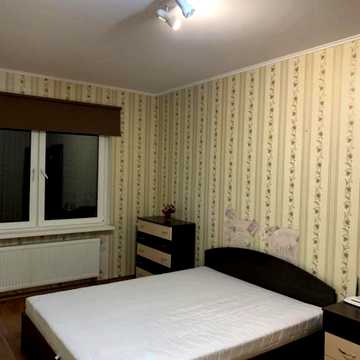 Софії Русової вул., (Будинок 28)
