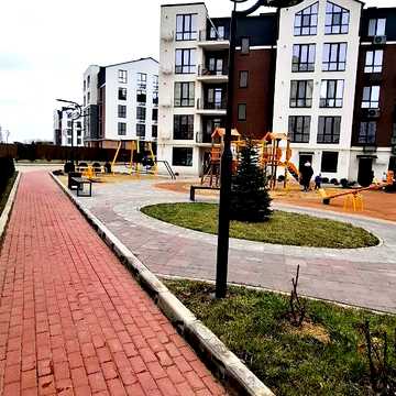Академіка Сахарова вул., 52
