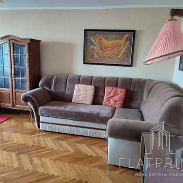 Андрія Аболмасова вул. (Панельна), 3