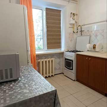 Перемоги вул., 3